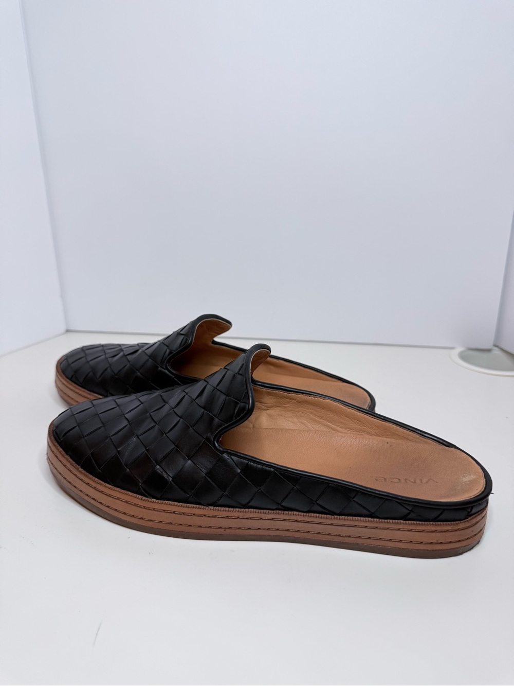 Vince Black Woven Leather Mule Slip-On Loafers Size 9 - Picture 3 of 8